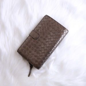 [💢SOLD💢] Bottega Veneta Bronze Bifold Intrecciato Wallet